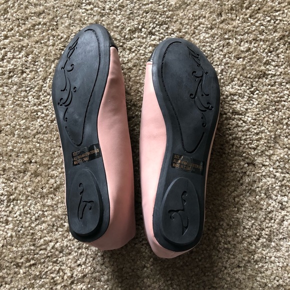 SIZE 6, 7, 8 NEW Pink flats with black toe accent - Picture 5 of 6